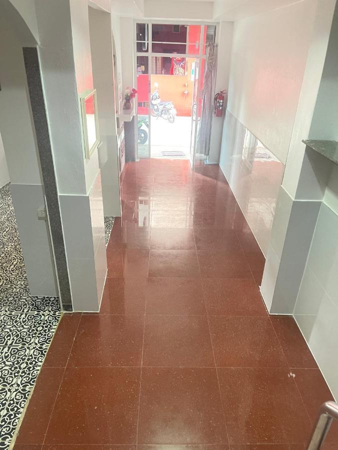 Innarm House Patong Экстерьер фото