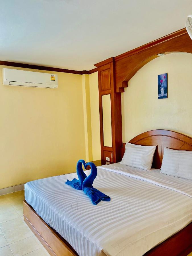 Innarm House Patong Экстерьер фото