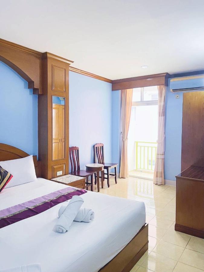 Innarm House Patong Экстерьер фото